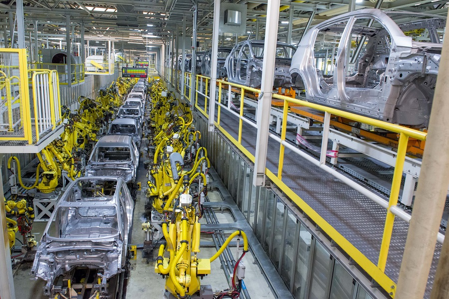 Robotic Arm Working on Vehicle Assembly